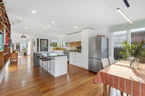 Photo of property in 343 Eastern Terrace, Sydenham, Christchurch, 8023