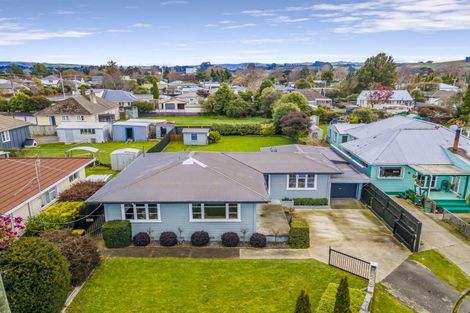 Photo of property in 8 Victoria Avenue, Pahiatua, 4910