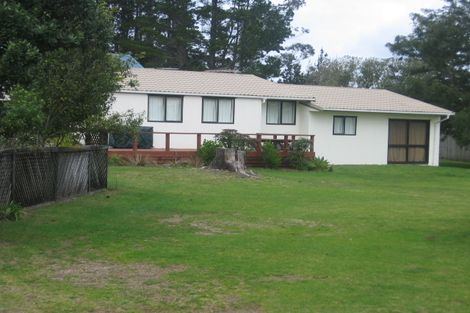 Photo of property in 109 Karaka Place, Matarangi, Whitianga, 3592