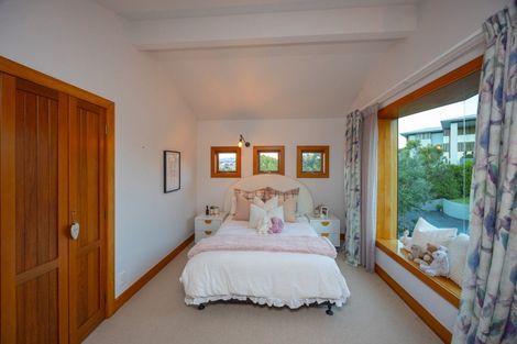 Photo of property in 45 The Strand, Fitzherbert, Palmerston North, 4410