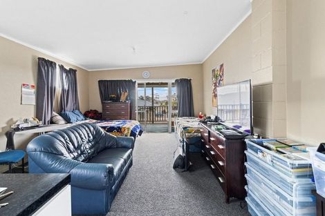 Photo of property in 73 Pohutukawa Place, Bell Block, New Plymouth, 4312