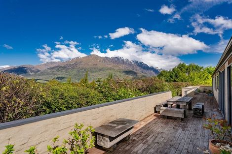 Photo of property in 44 Ferry Hill Drive, Lower Shotover, Queenstown, 9371