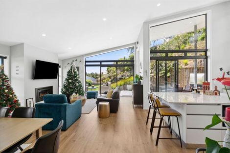 Photo of property in 90b Karina Road, Merrilands, New Plymouth, 4312