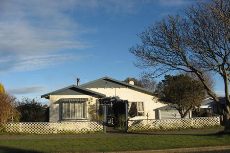 Photo of property in 24 Dublin Street, Windsor, Invercargill, 9810