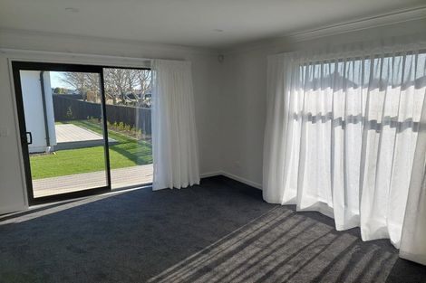 Photo of property in 21 Irvines Track, Halswell, Christchurch, 8025