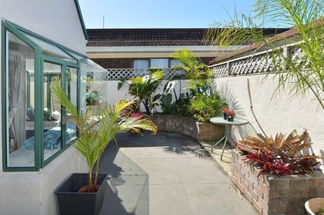 Photo of property in 104b Hatea Drive, Regent, Whangarei, 0112