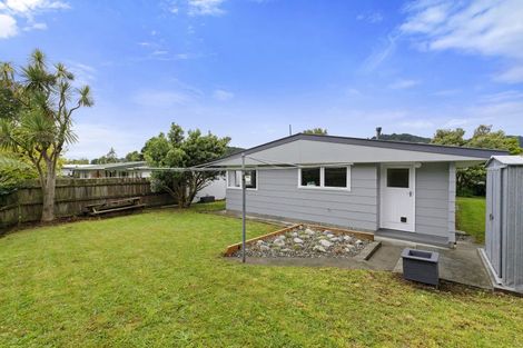 Photo of property in 7 Dunsandel Grove, Silverstream, Upper Hutt, 5019
