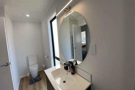 Photo of property in 7 Desert Gold Lane, Wallaceville, Upper Hutt, 5018