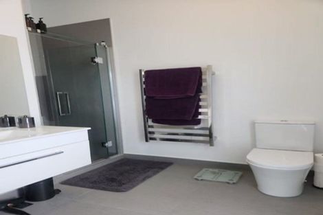 Photo of property in 5/82 East Coast Road, Milford, Auckland, 0620