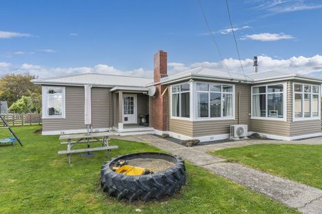 Photo of property in 7 Ovenden Street, Owaka, 9535