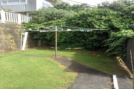 Photo of property in 16 Findlay Street, Moturoa, New Plymouth, 4310