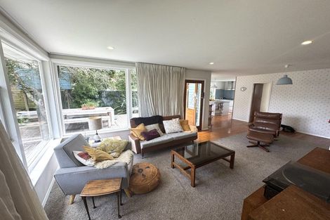 Photo of property in 2 Tui Grove, Elderslea, Upper Hutt, 5018