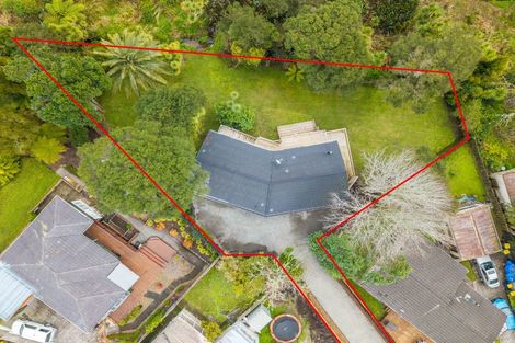 Photo of property in 37 Onedin Place, Titirangi, Auckland, 0604