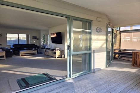 Photo of property in 105 Castle View Road, Matarangi, Whitianga, 3592