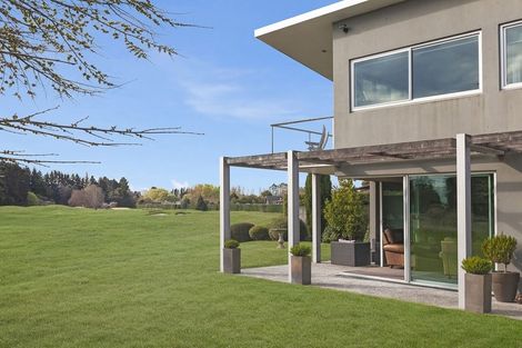 Photo of property in 144 Lake Terrace Road, Burwood, Christchurch, 8061