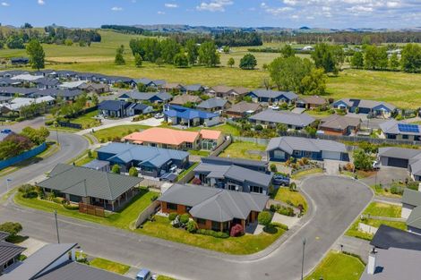 Photo of property in 22 Belgrove Place, Waipukurau, 4200