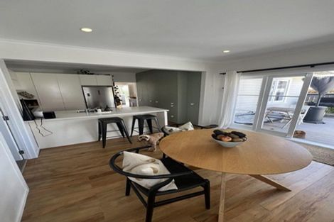 Photo of property in 3a Paton Avenue, Te Atatu South, Auckland, 0610