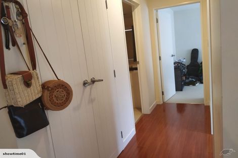 Photo of property in 8 Bangla Place, Massey, Auckland, 0614