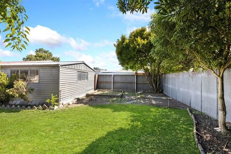 Photo of property in 8 Davidson Crescent, Hornby, Christchurch, 8042