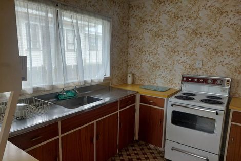 Photo of property in 1/10 Fernaig Street, Papakura, 2110