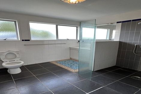 Photo of property in 31 Lyren Place, Half Moon Bay, Auckland, 2012