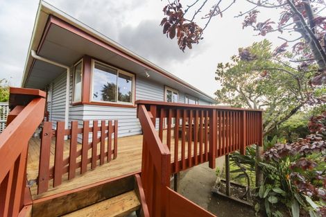 Photo of property in 39 Lincoln Terrace, Hokowhitu, Palmerston North, 4410