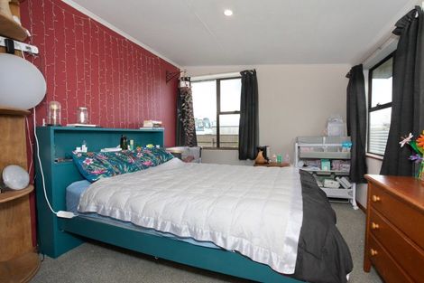 Photo of property in 158 High Street, Bulls, 4818