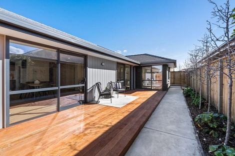 Photo of property in 11 Magnolia Drive, Springlands, Blenheim, 7201
