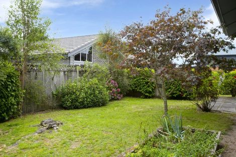 Photo of property in 23 Parata Street, Two Mile Bay, Taupo, 3330
