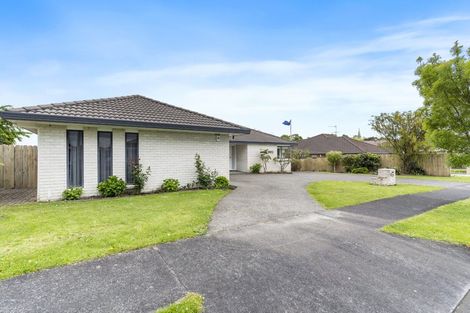 Photo of property in 12 Daria Place, Northpark, Auckland, 2013