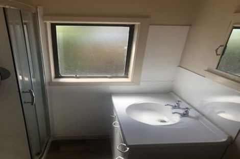 Photo of property in 96 Suva Street, Upper Riccarton, Christchurch, 8041