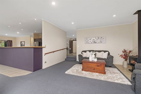 Photo of property in 34 Terry Smyth Drive, Kumeu, 0892