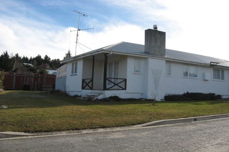 Photo of property in 8 Arrow Street, Naseby, 9396