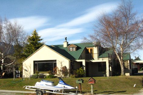 Photo of property in 59 Oregon Drive, Kelvin Heights, Queenstown, 9300