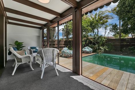 Photo of property in 2/41 Edgeworth Road, Glenfield, Auckland, 0629