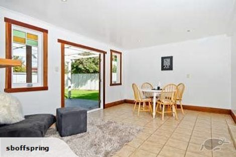 Photo of property in 8 Oxford Street, Fairfield, Hamilton, 3214