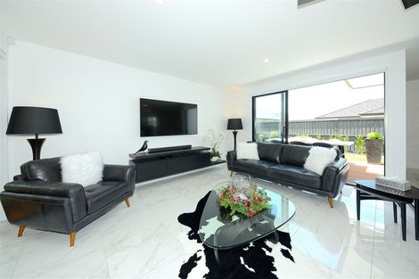 Photo of property in 56 Beachvale Drive, Kaiapoi, 7630