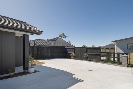 Photo of property in 7 Holstein Way, Papamoa, 3118
