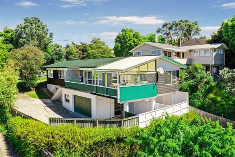 Photo of property in 70 Marlborough Avenue, Glenfield, Auckland, 0629