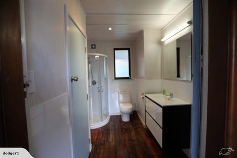 Photo of property in 112 Koutu Road, Kawaha Point, Rotorua, 3010