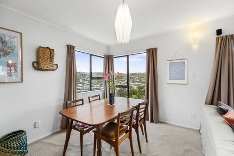 Photo of property in 2/45 Wye Street, Island Bay, Wellington, 6023