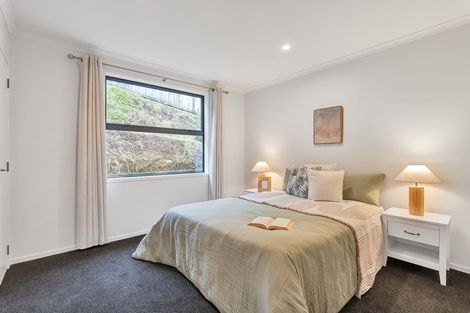Photo of property in 71 Cyrus Street, Whalers Gate, New Plymouth, 4310