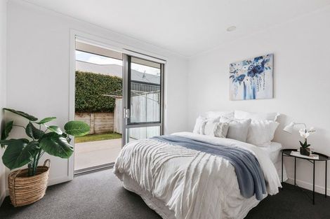 Photo of property in Waterview Estate, 2/4 Greystone Place, Omokoroa, 3114