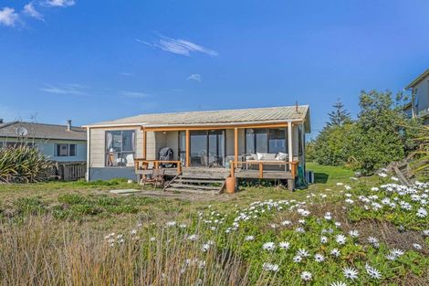 Photo of property in 73 Pukehina Parade, Pukehina, Te Puke, 3189