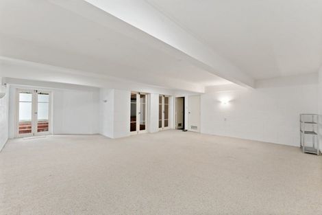 Photo of property in 42 Paritai Drive, Orakei, Auckland, 1071