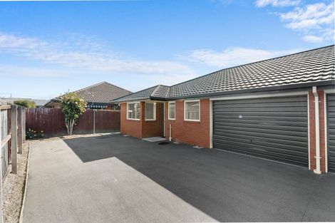 Photo of property in 2/23 Division Street, Riccarton, Christchurch, 8041
