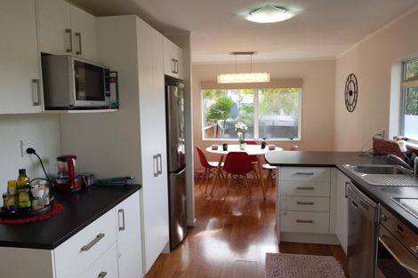 Photo of property in 1/14 Midgley Road, West Harbour, Auckland, 0618