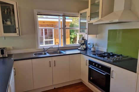 Photo of property in 9 Parakai Street, Paraparaumu, 5032