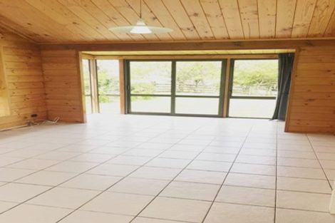 Photo of property in 402 Dairy Flat Highway, Albany Heights, Albany, 0793