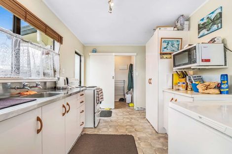 Photo of property in 1 Kusabs Road, Mangakakahi, Rotorua, 3015